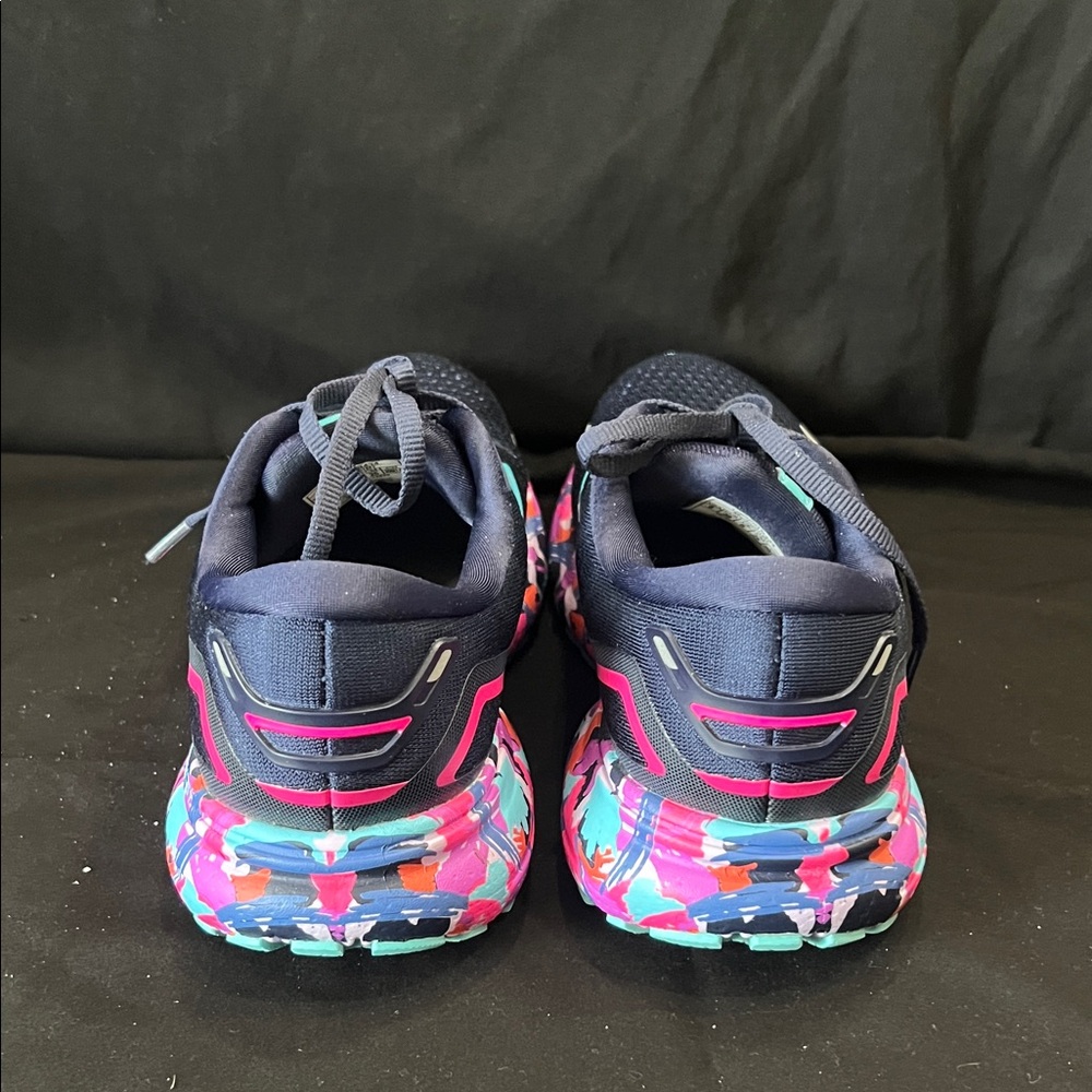 Brooks Women's Navy and Pink Athletic Shoes - Picture 7 of 10